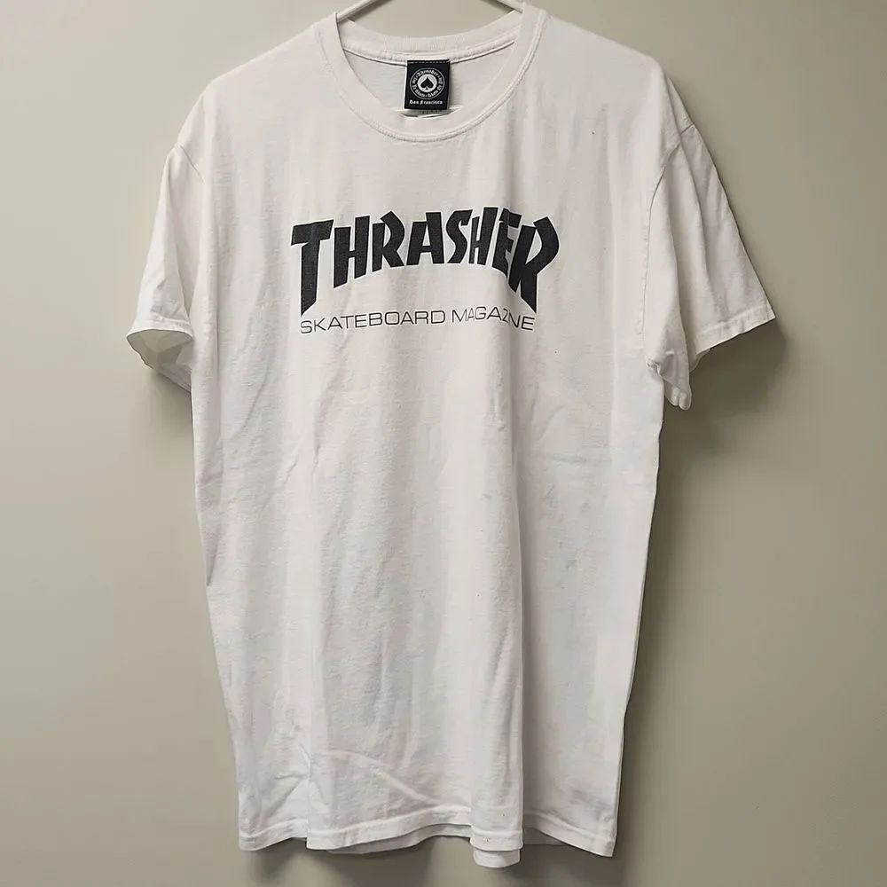 Thrasher Skateboard Magazine T-shirt L